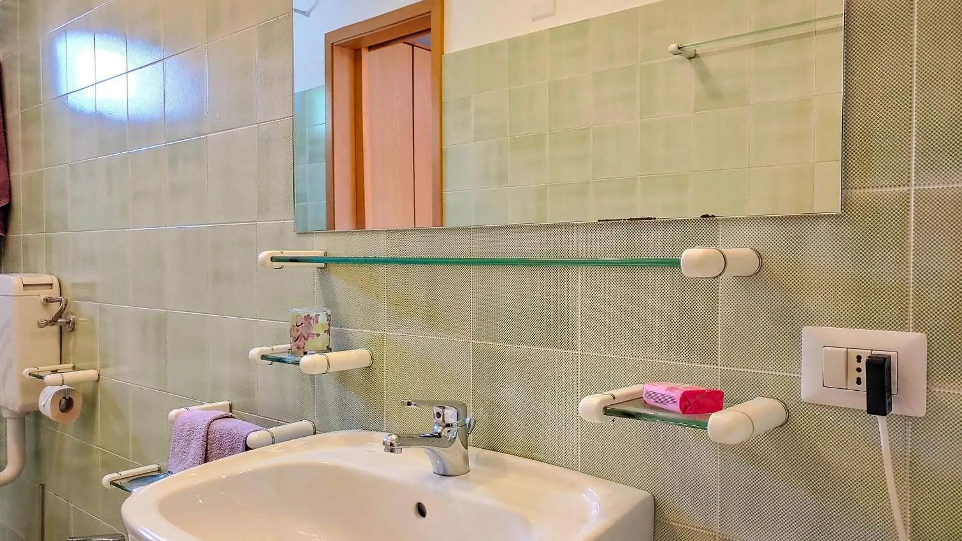 Apartament Maccale Ferienwohnung Am See Acquaseria Włochy