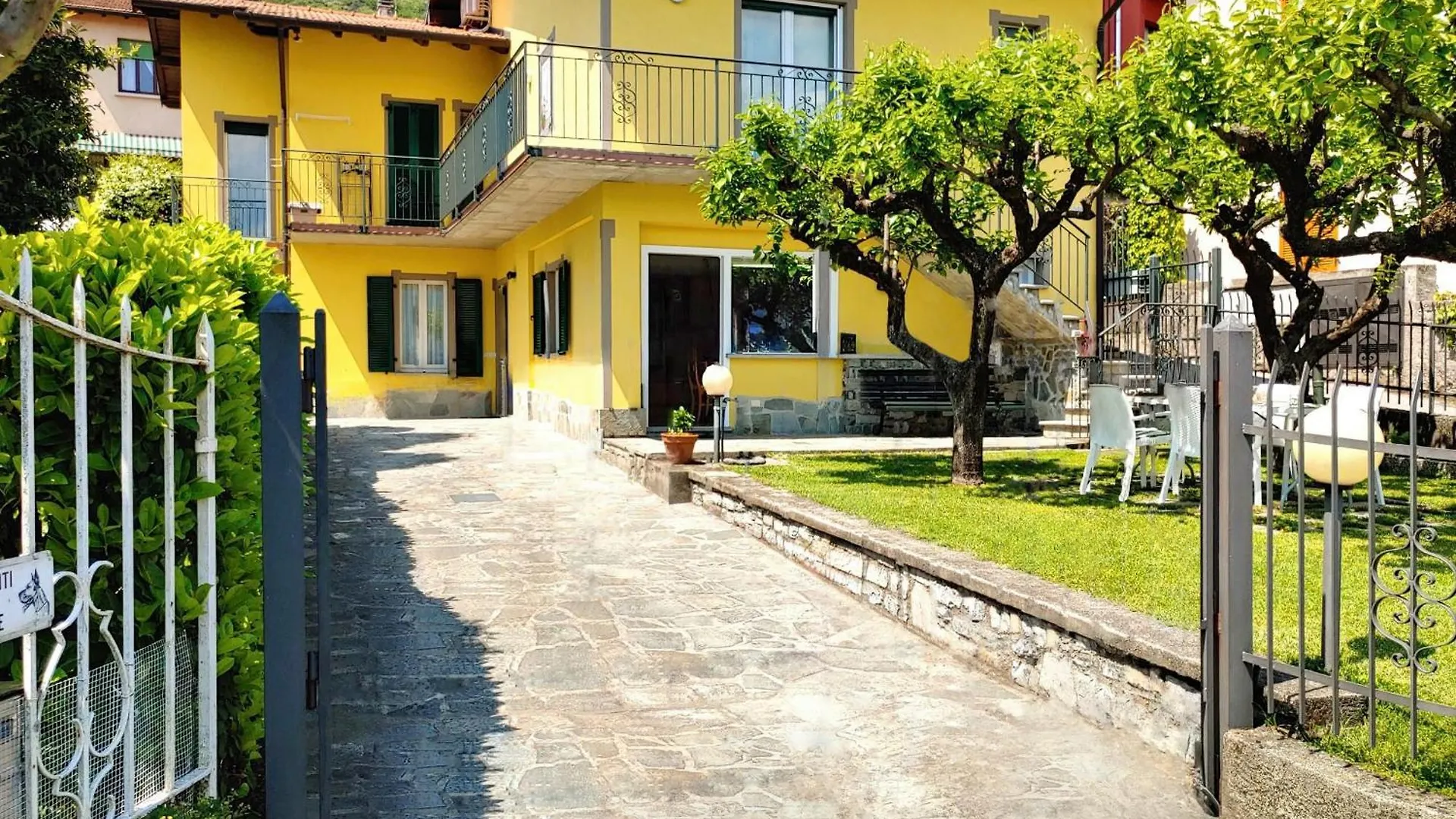 Maccale Ferienwohnung Am See Acquaseria 0*,  Włochy